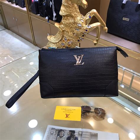 louis vuitton clutch bag price